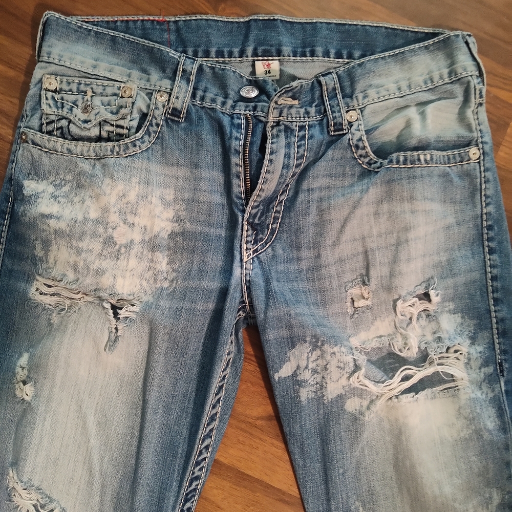 True religion ripped jeans